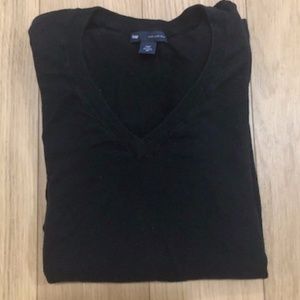 Gap V-neck Top
